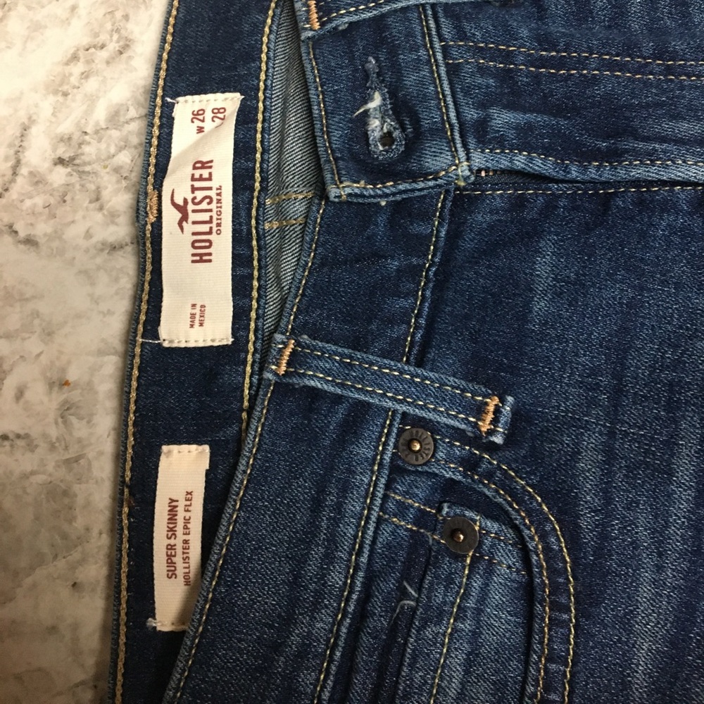 Hollister jeans